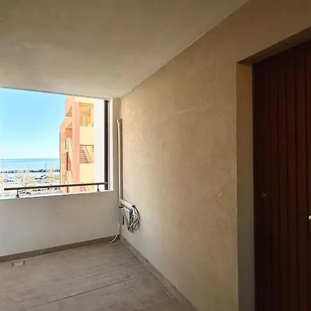 Se064 - Senigallia, Comodo Trilocale A 50mt Dal Mare *